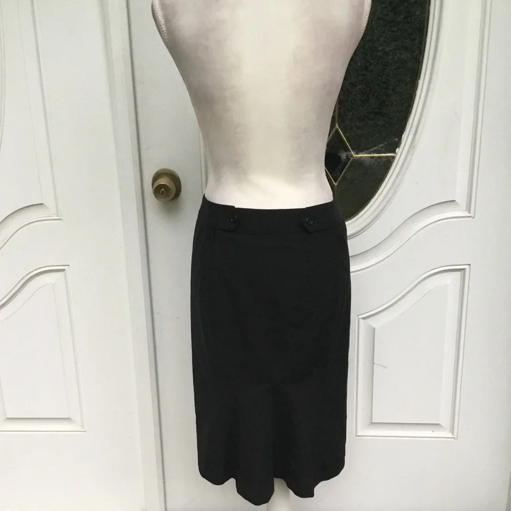 Express thin skirts - Picture 2 of 6